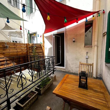 Escapade A Lourdes Dans Beau T2 Avec Terrasse - Proche Gare Et Centre Ville Exterior foto