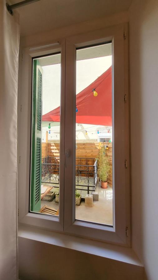 Escapade A Lourdes Dans Beau T2 Avec Terrasse - Proche Gare Et Centre Ville Exterior foto
